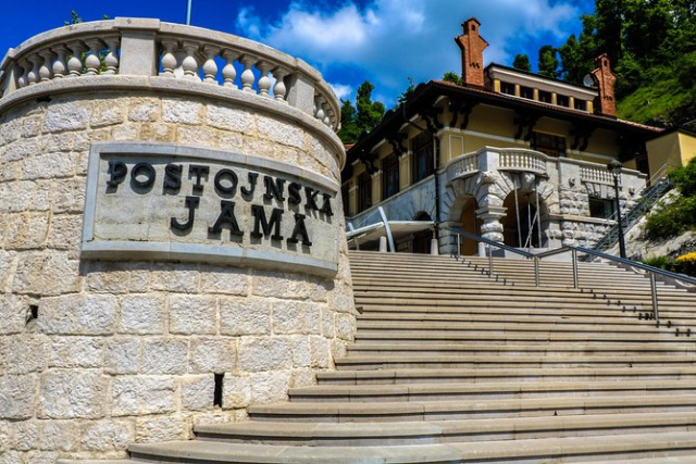 Postojna cseppkőbarlang